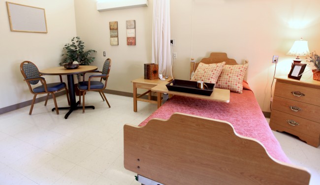 The Laurels of Bedford: Private Guest Room